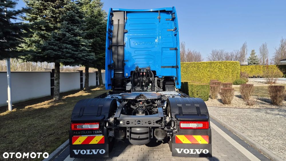 Volvo VOLVO///FH500///2024/// GLOBETROTTER///XXL///JEDYNE  180 TYS KM///FULL LED///VIRTUAL COCPIT///RADARY///KAMERY/// ALUFELGI///KLIMATYZACJA  POSTOJOWA///ZABUDOWY  MIĘDZYOSIOWE///SKÓRY/// STAN JAK NOWY - 8