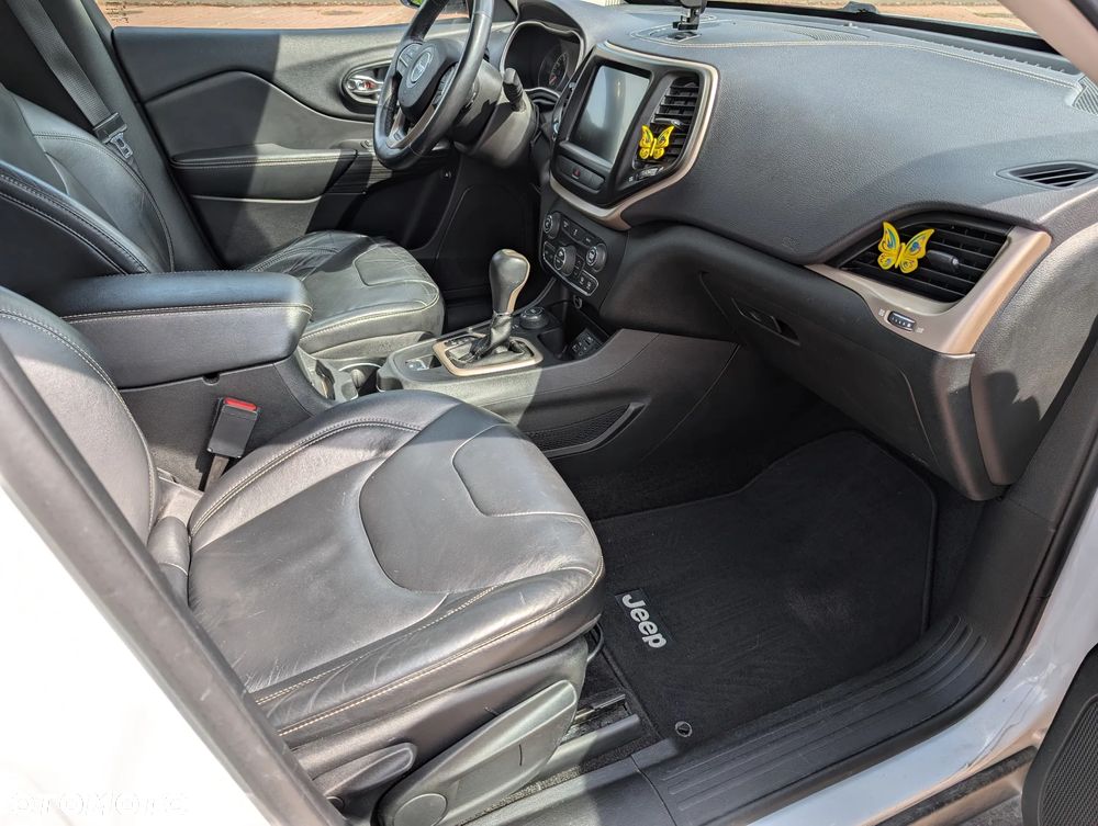 Jeep Cherokee 3.2 V6 Pentastar Active Drive I Automatik Limited - 23