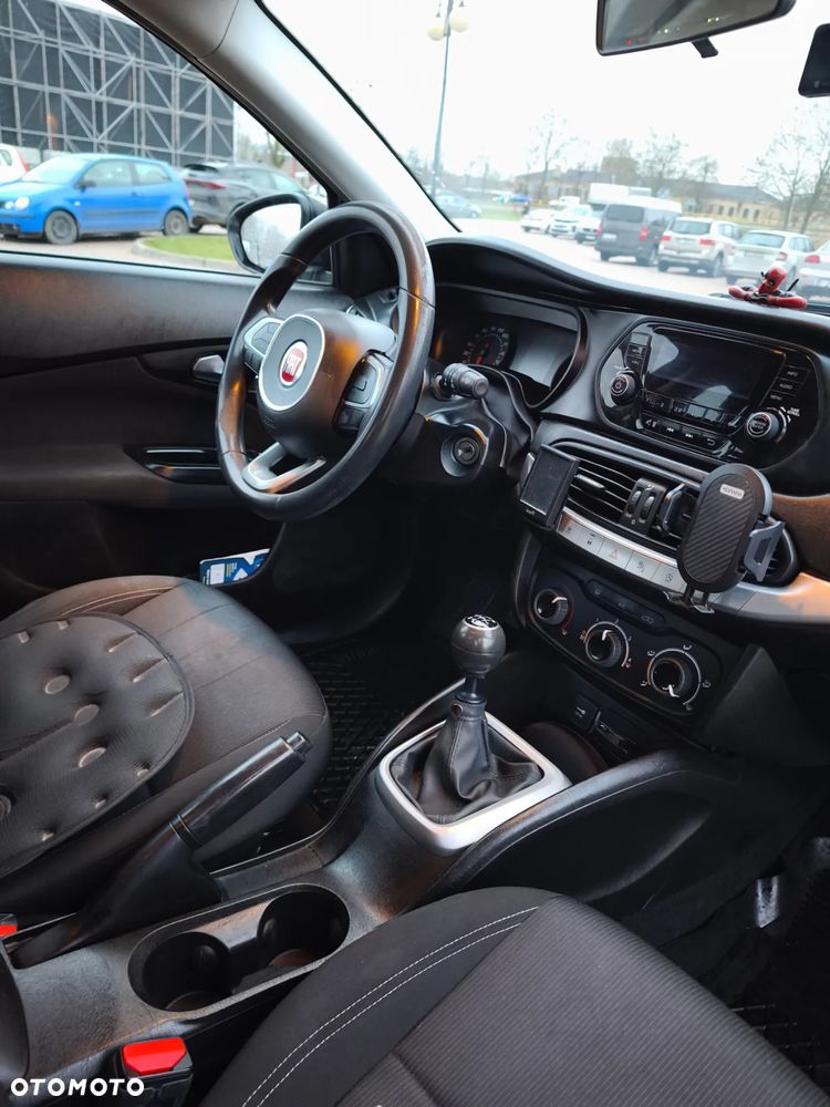 Fiat Tipo 1.4 T-Jet 16v Pop - 12