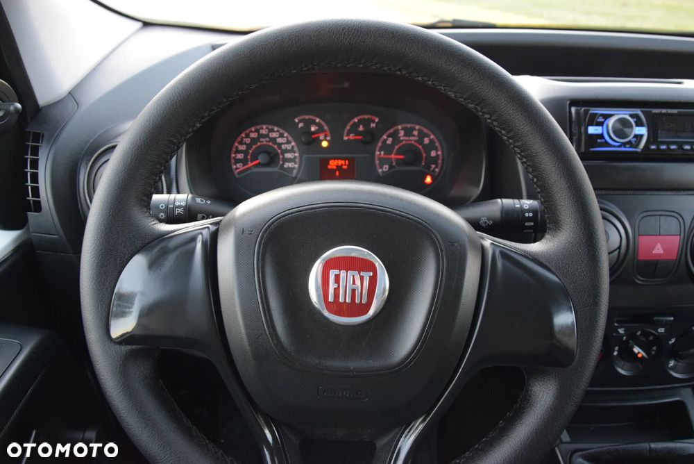 Fiat FIORINO 1,4 B 77KM Salon PL - 16