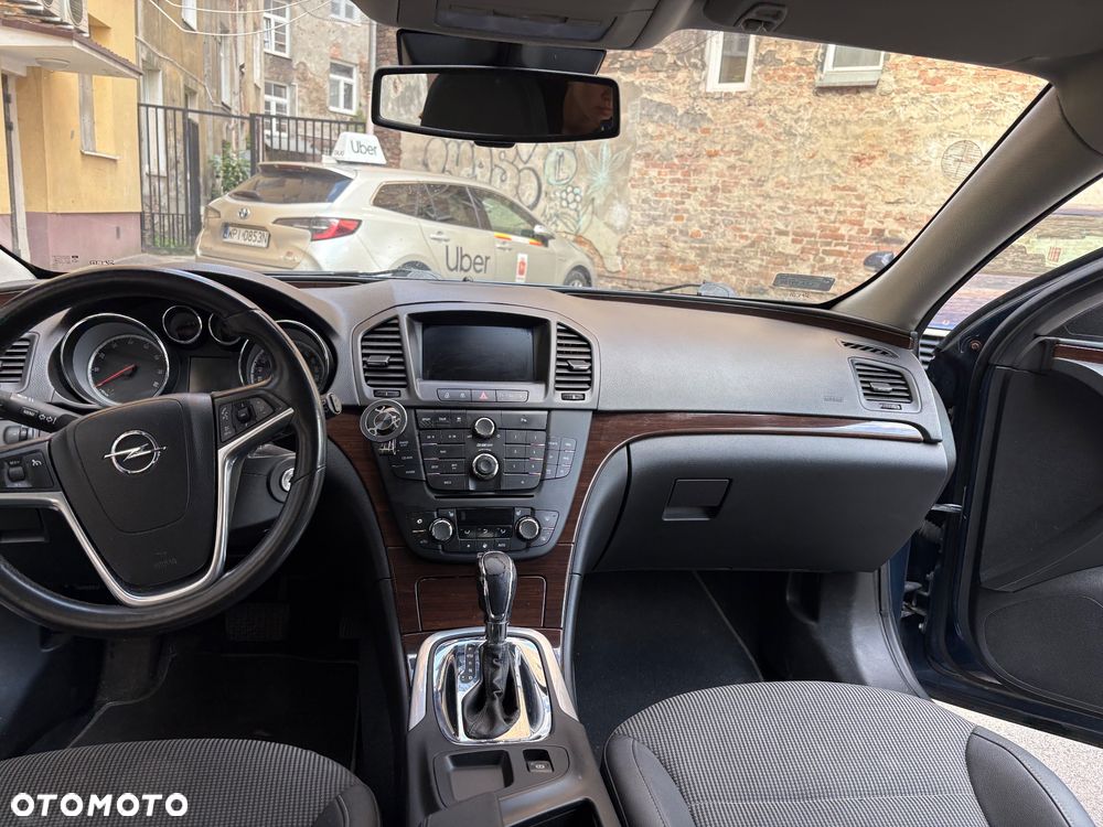 Opel Insignia 2.0 T Cosmo 4x4 - 11