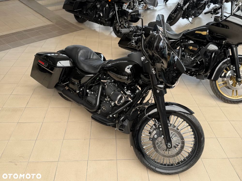 Harley-Davidson Touring Street Glide - 9