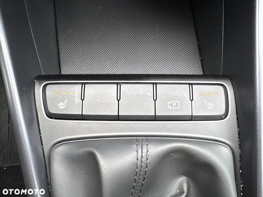 Hyundai i20 1.2 Modern - 16
