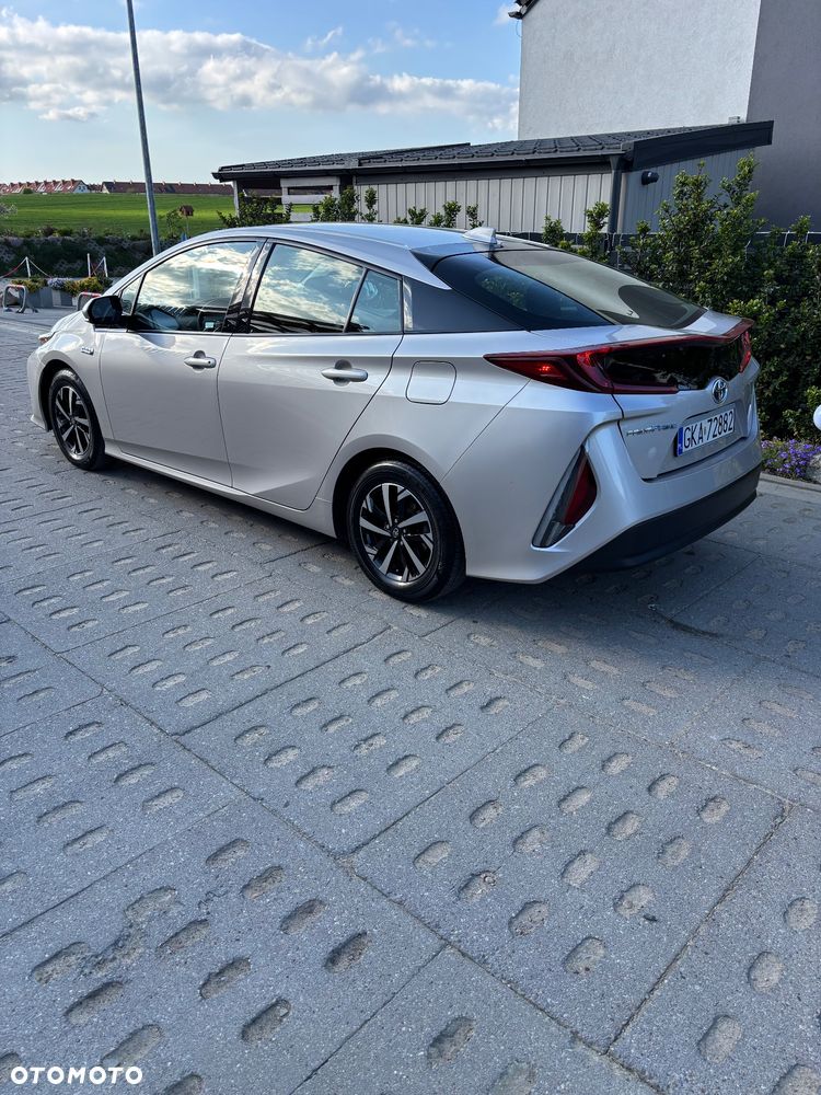 Toyota Prius 1.8 Hybrid Prestige - 12