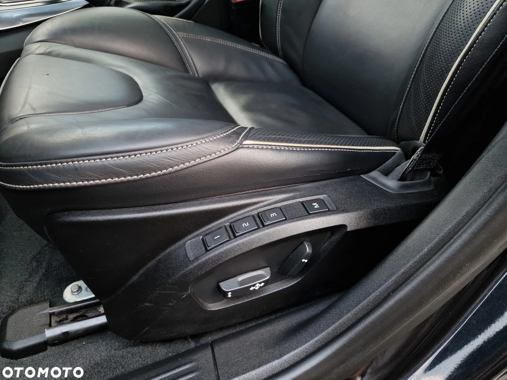 Volvo V40 D4 Drive-E R-Design Summum - 20
