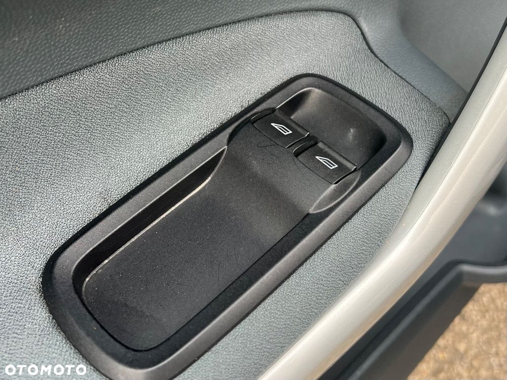 Ford Fiesta 1.6 Titanium - 13