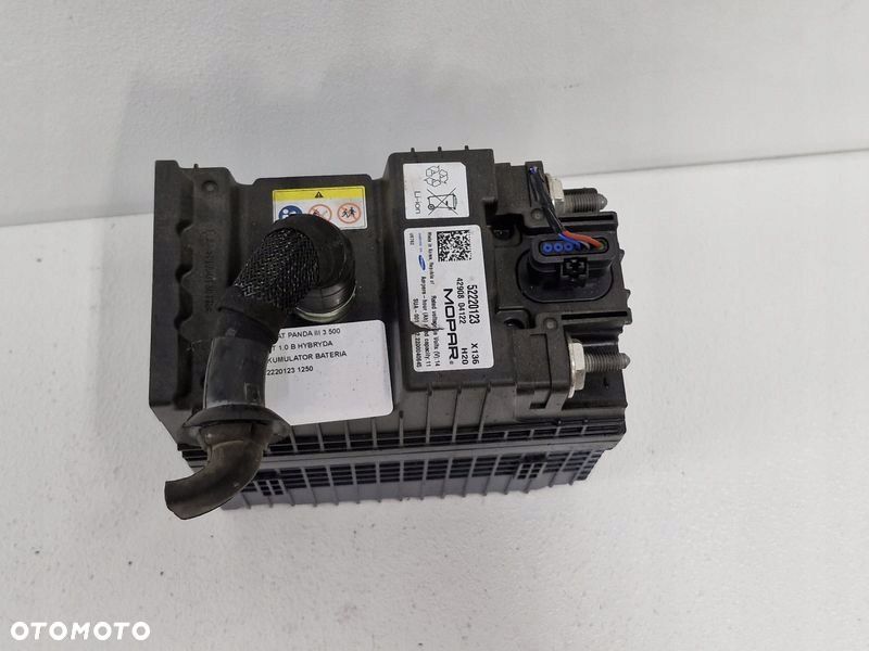 FIAT PANDA III 3 500 LIFT 1.0 B HYBRYDA AKUMULATOR BATERIA 52220123 - 2