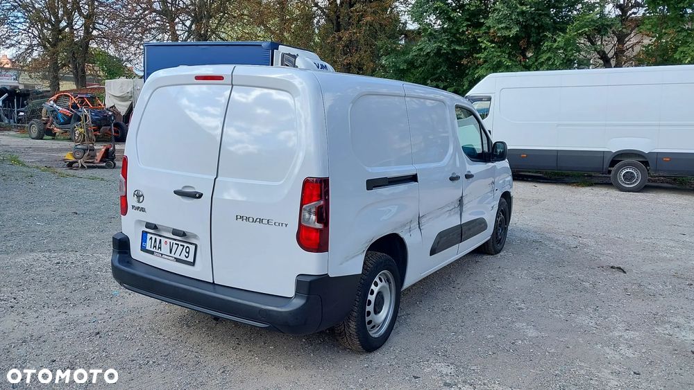 Toyota Proace City - 3