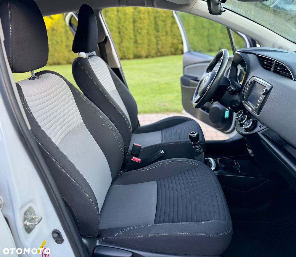 Toyota Yaris 1.5 Active - 26