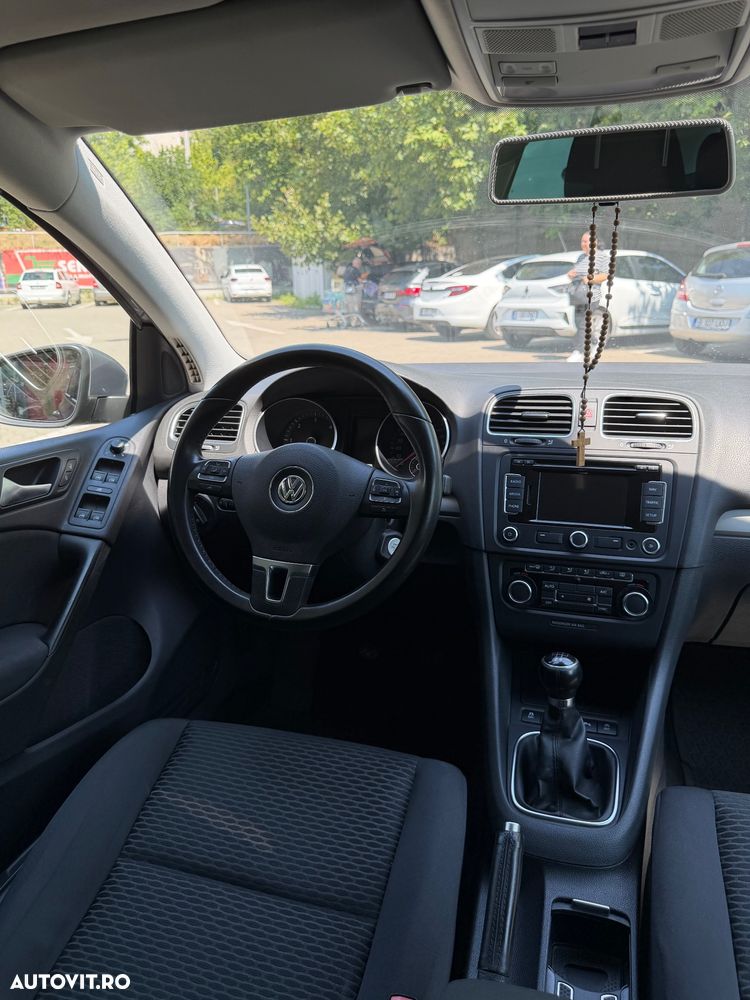 Volkswagen Golf 1.6 TDI BlueMotion Technology Comfortline - 9