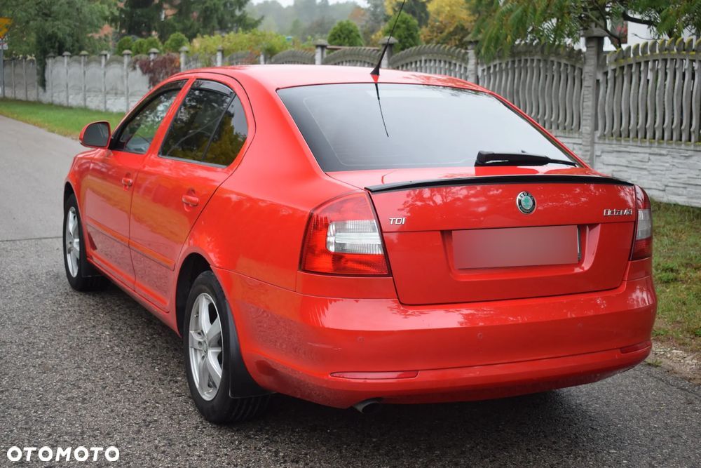 Skoda Octavia 1.6 TDI Elegance - 14