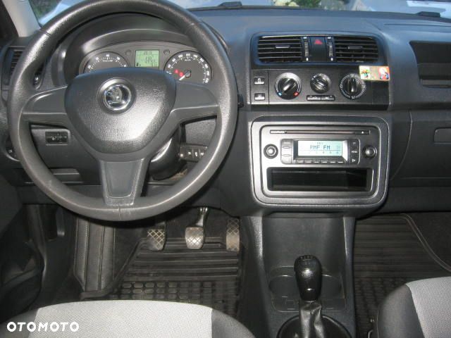Skoda Roomster 1.4 16V Ambition - 10