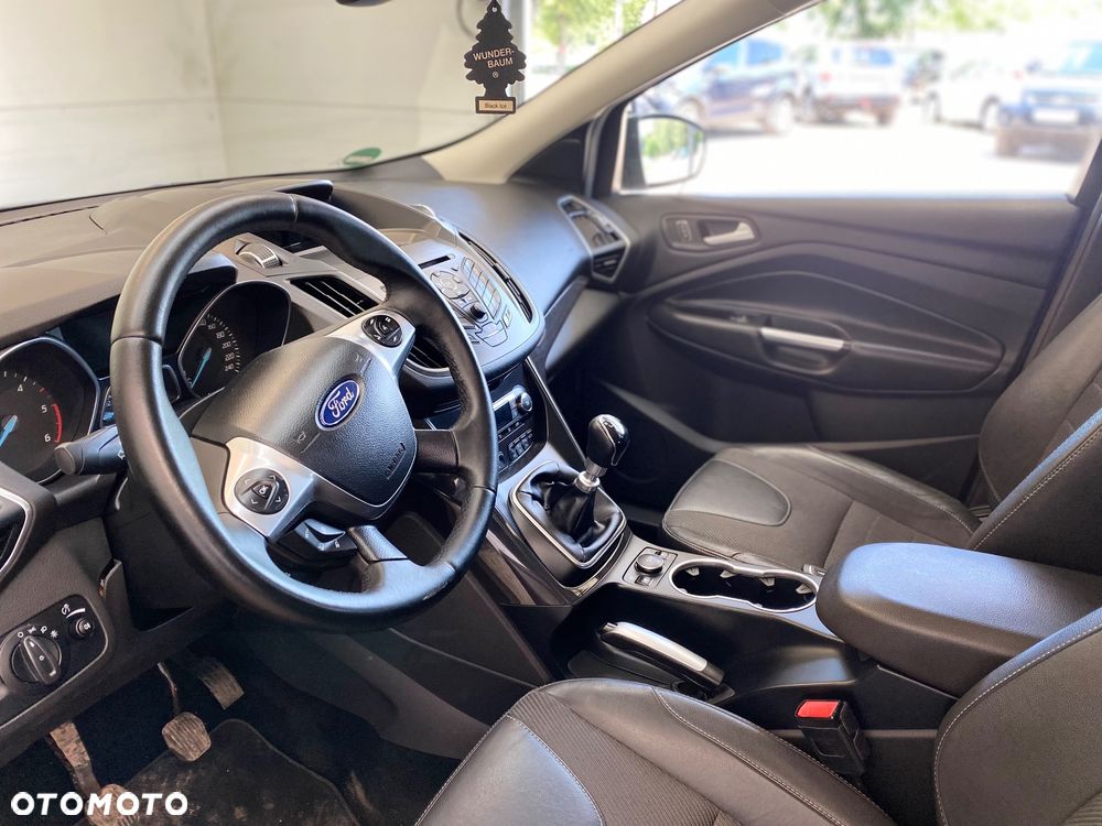 Ford Kuga 2.0 TDCi 4x4 Titanium - 10