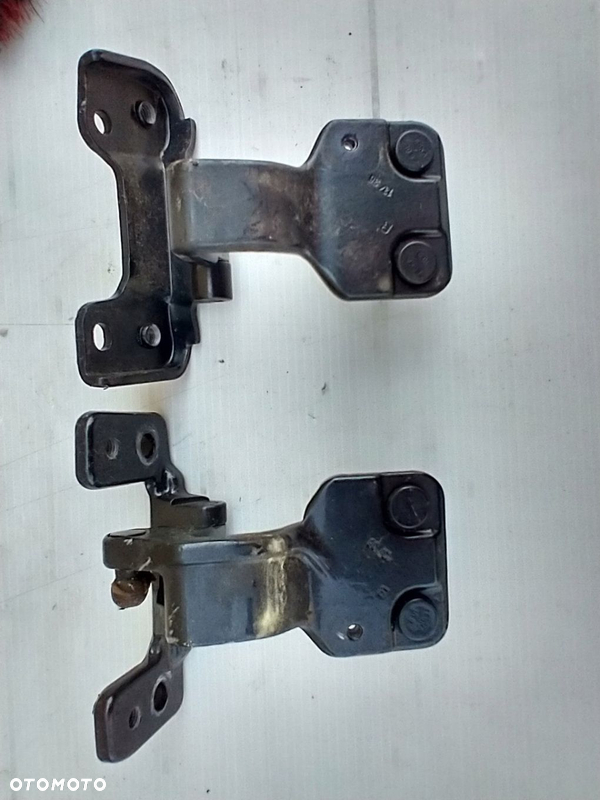 MERCEDES EKLASA W212 KOMBI ZAWIASY KLAPY PRAWY LEWY TYŁ A2127400337 KOMPLET