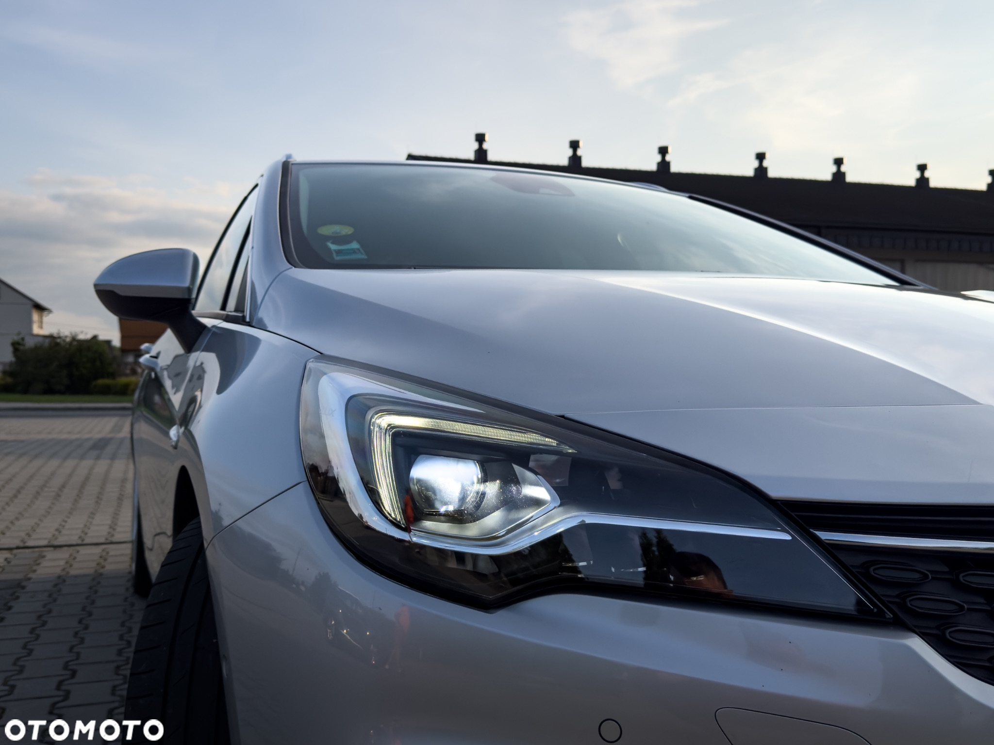 Opel Astra 1.5 D Start/Stop Sports Tourer 120 Jahre - 12