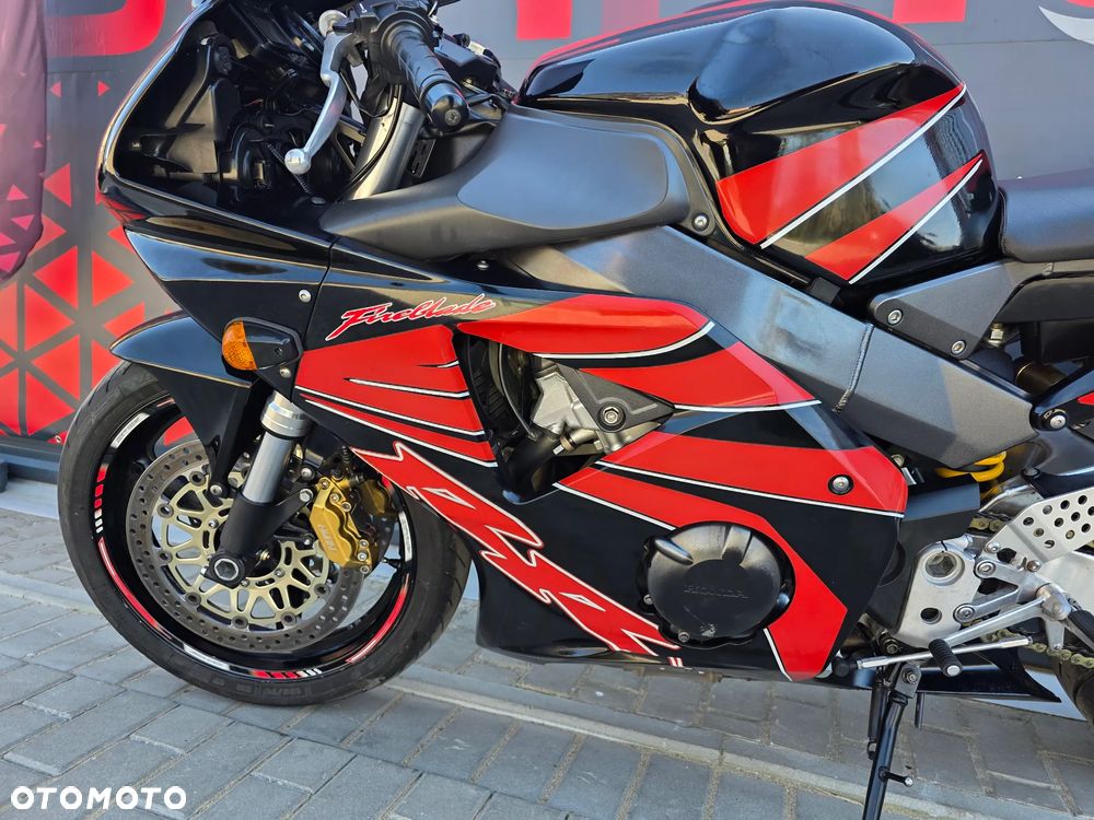 Honda CBR - 12