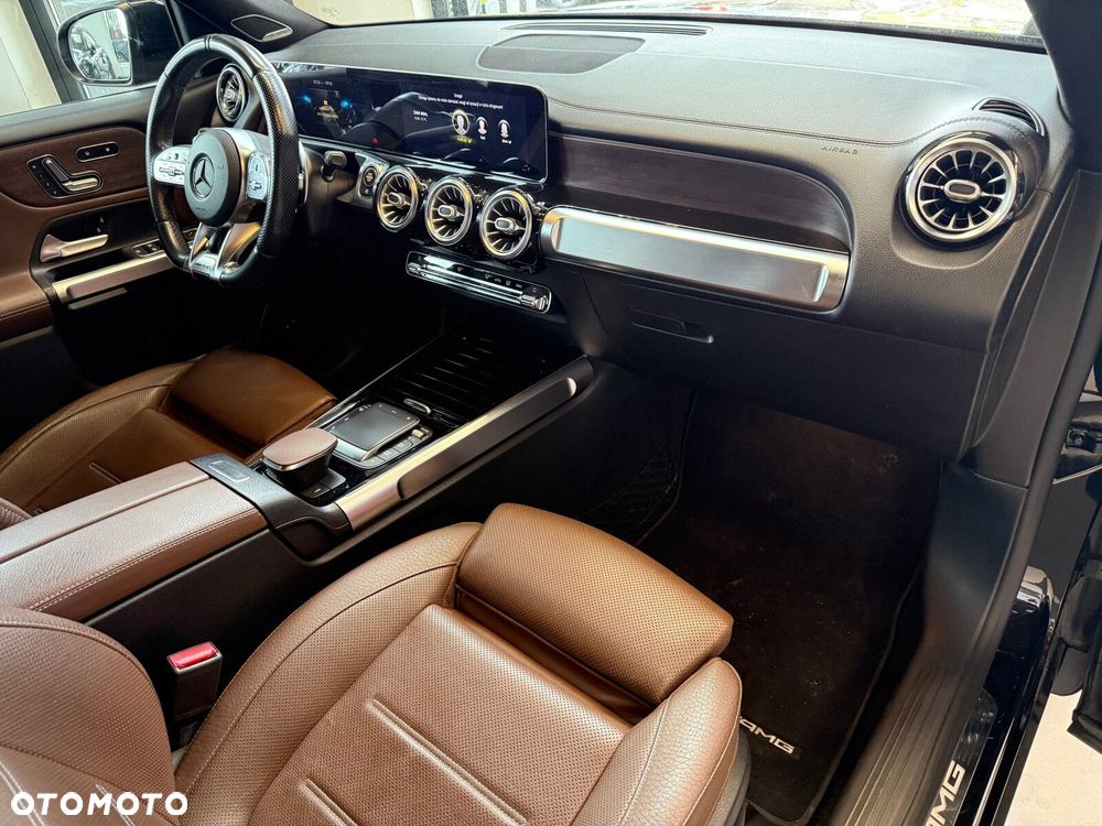 Mercedes-Benz GLB - 18