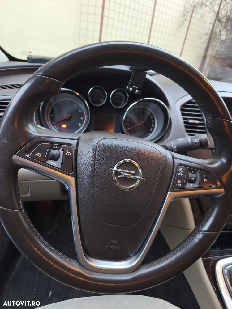 Opel Insignia 1.8 VVA - 22