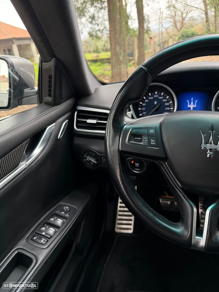 Maserati Ghibli 3.0 V6 GranLusso - 14