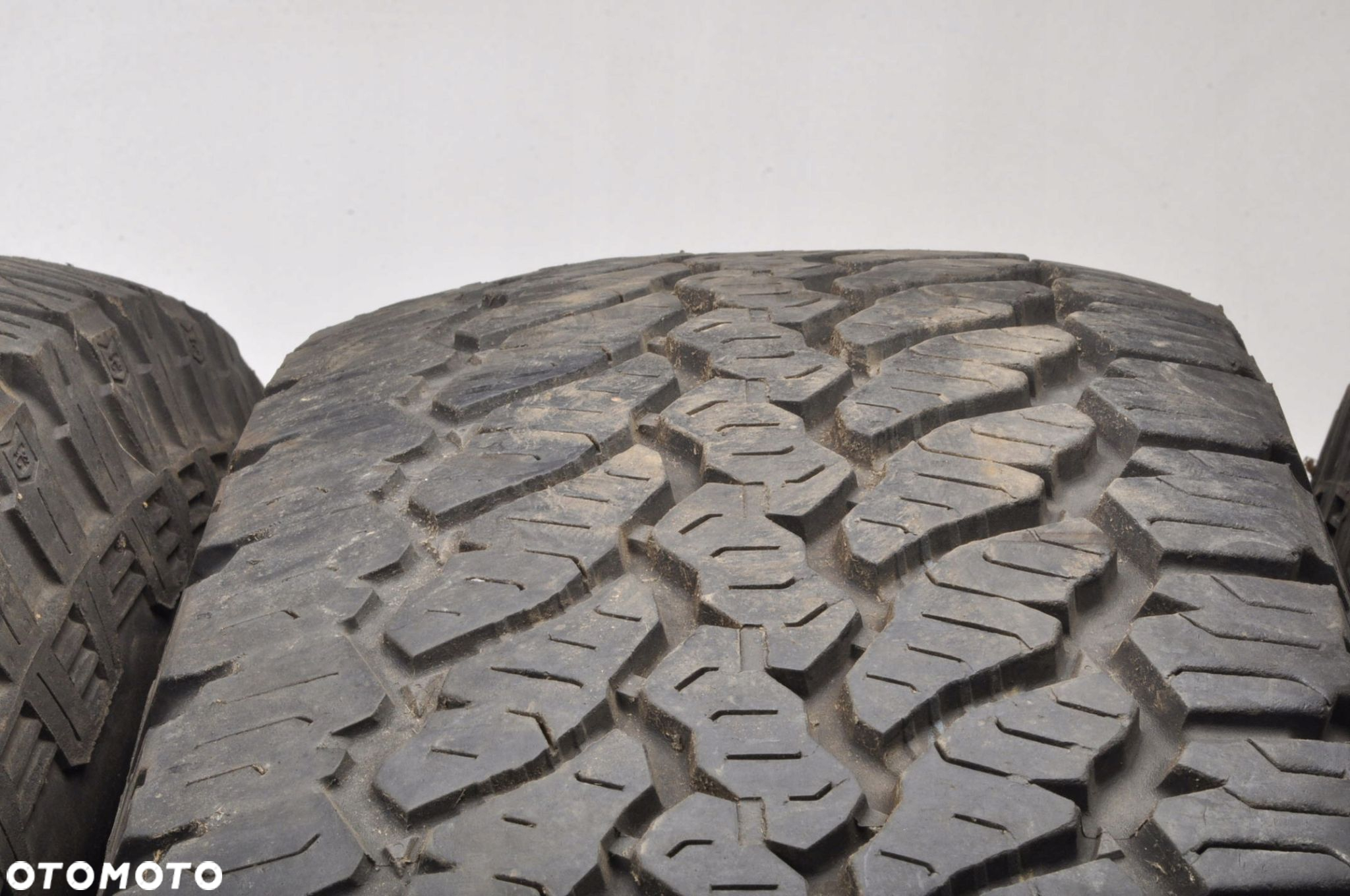 4X OPONY GENERAL GRABBER AT3 265/70 R16" 2017/2018R - 2