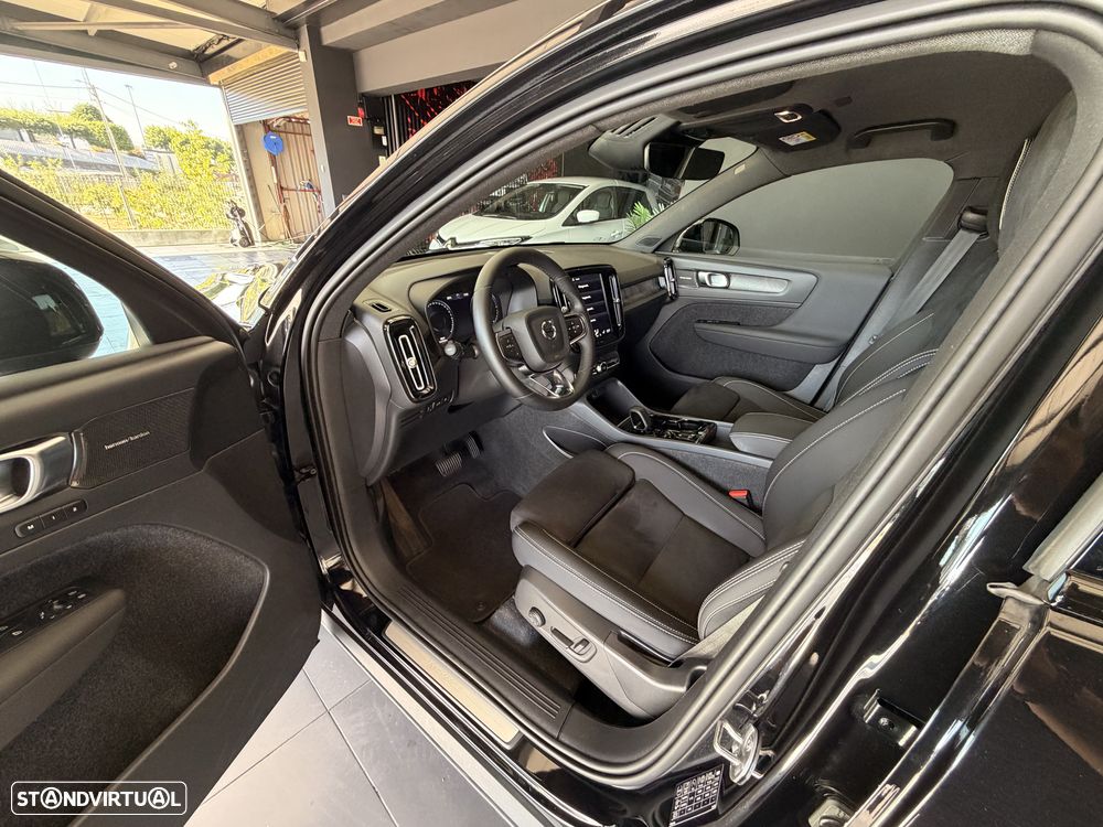 Volvo XC 40 T5 Recharge DKG Essential - 11