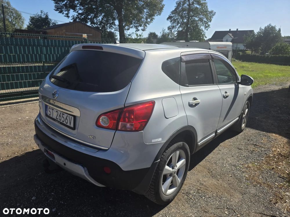 Nissan Qashqai 2.0 dCi 4 x 4 DPF tekna - 7