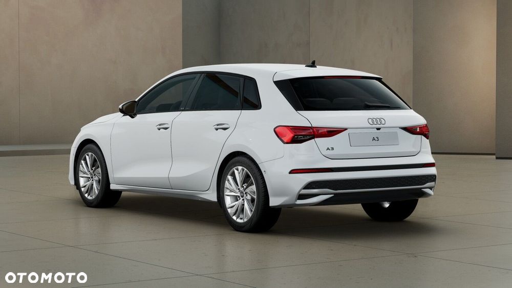 Audi A3 Sportback - 3