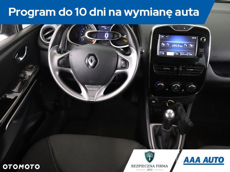 Renault Clio - 9