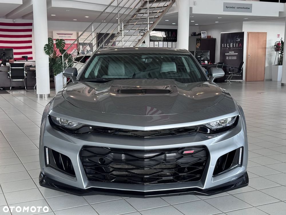 Chevrolet Camaro - 2
