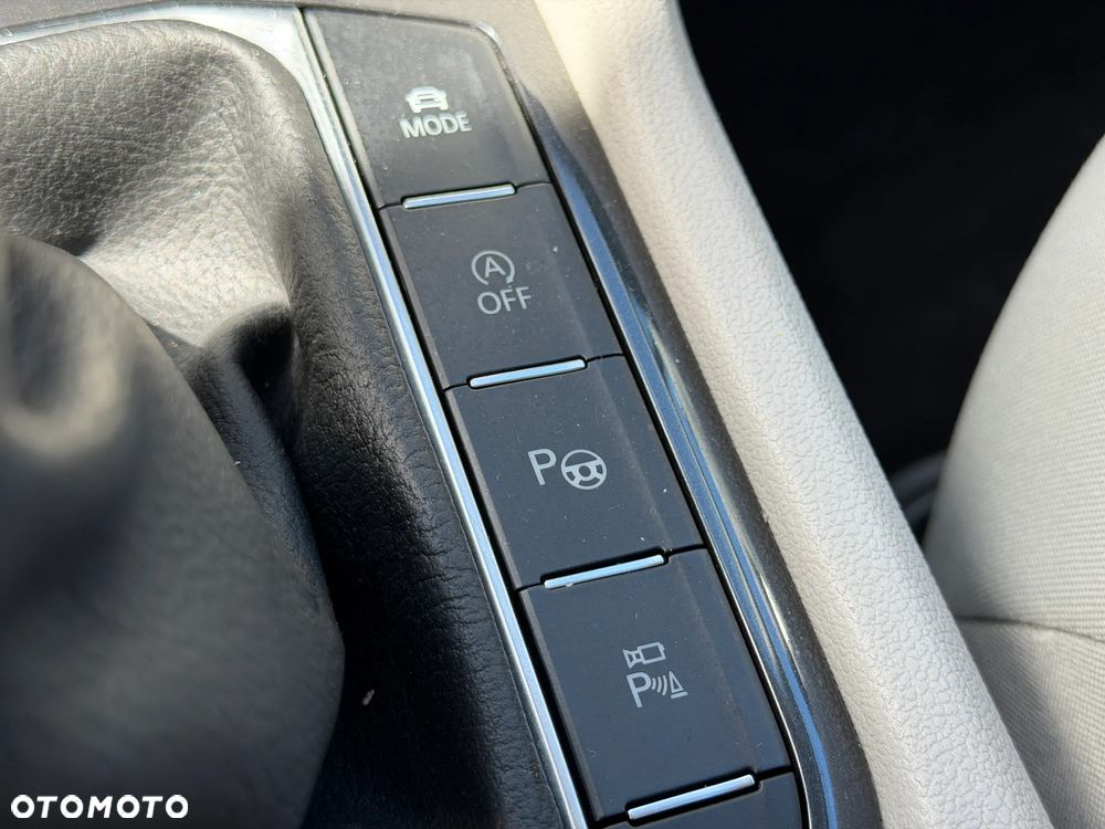 Volkswagen Tiguan Allspace 2.0 TDI SCR Comfortline - 21