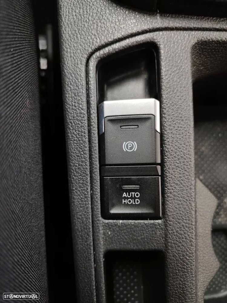 VW T-Roc 1.0 TSI Style - 33