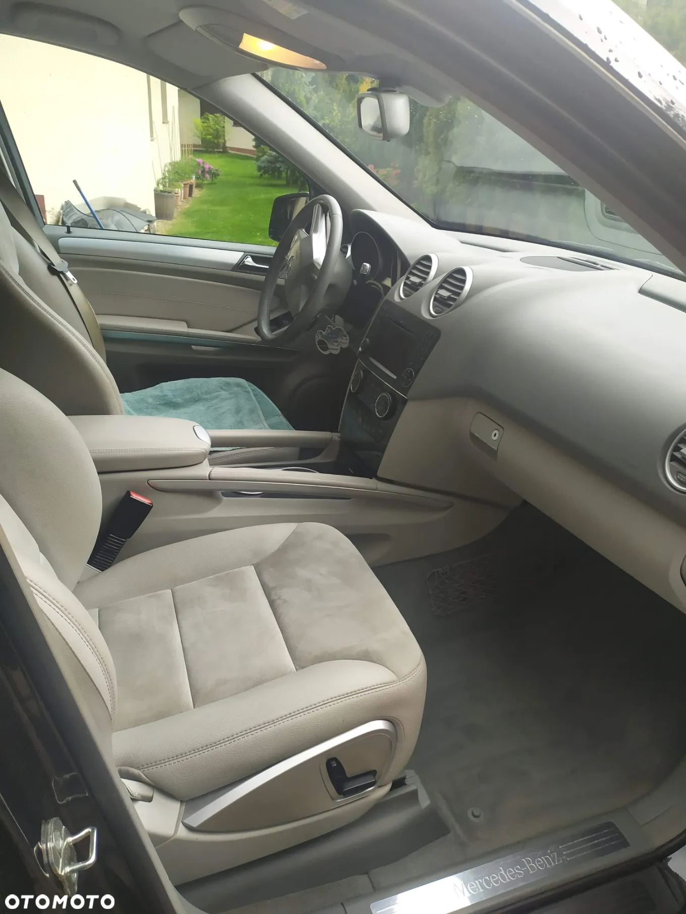 Mercedes-Benz ML 300 CDI BlueEff 4-Matic - 3