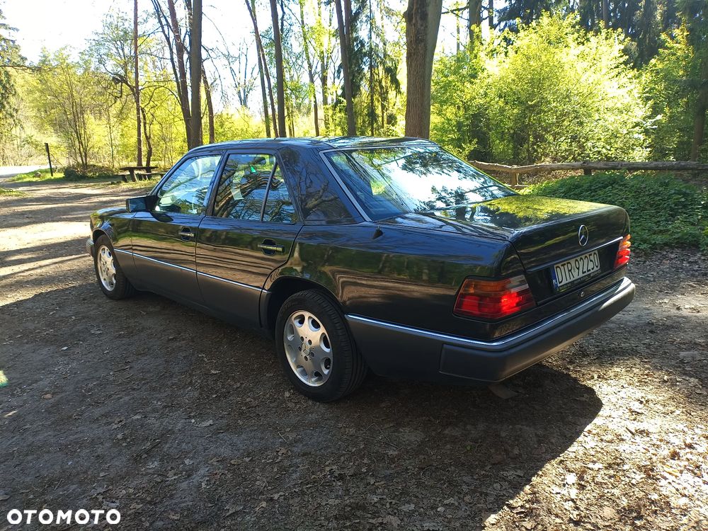 Mercedes-Benz W124 (1984-1993) - 4