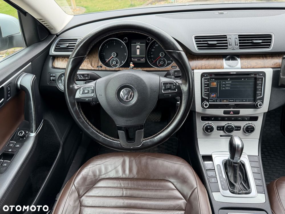 Volkswagen Passat 2.0 Blue TDI DSG SCR Highline - 17