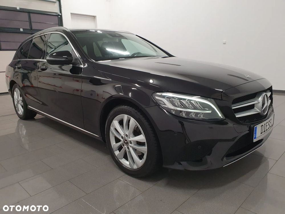 Mercedes-Benz Klasa C 220 d T 9G-TRONIC - 1