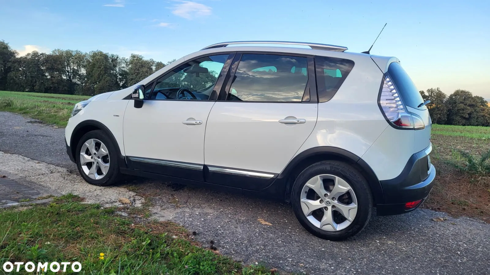 Renault Scenic 1.2 TCe Energy Bose - 2