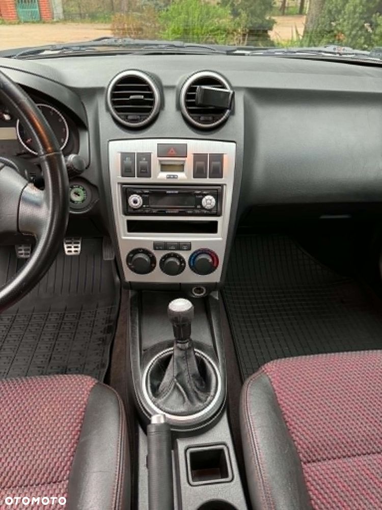 Hyundai Coupe - 8