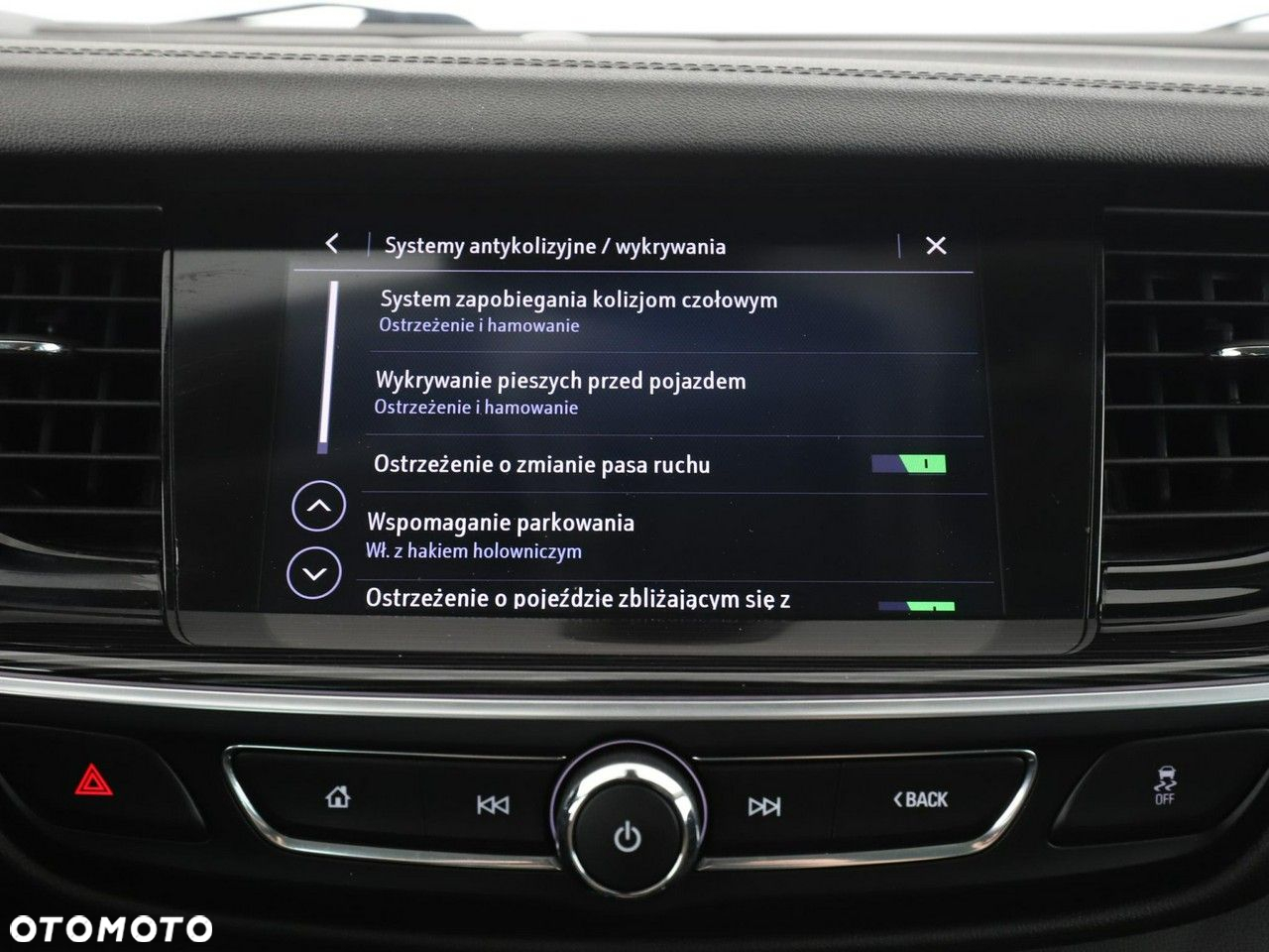 Opel Insignia Grand Sport 1.6 Diesel Business Innovation - 25