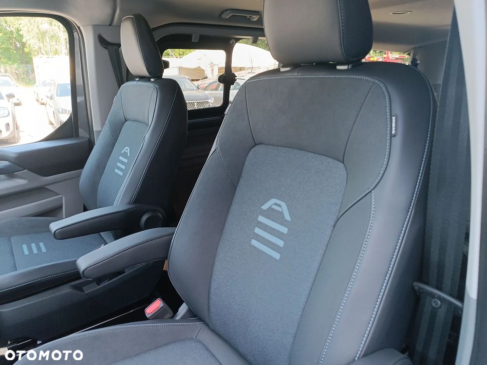 Ford Tourneo Custom 2.0 EcoBlue L2 Active SelectShift - 11