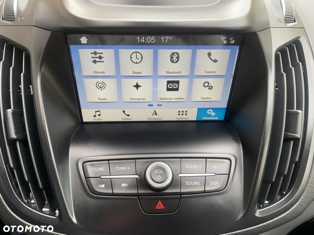 Ford Kuga 1.5 EcoBoost 2x4 Titanium - 23