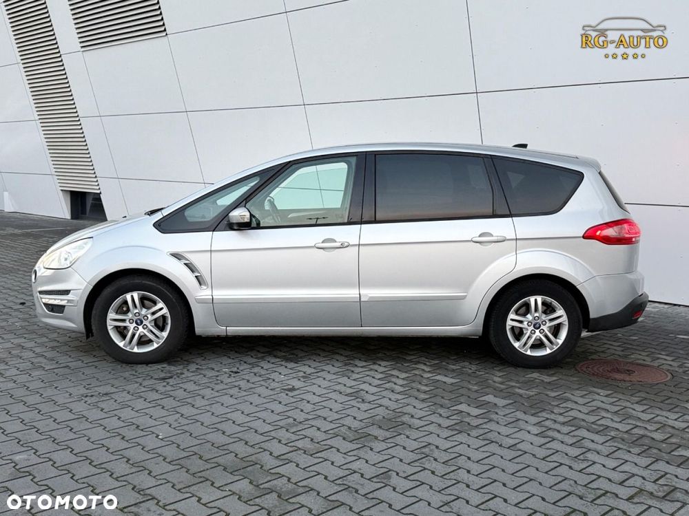 Ford S-Max - 14