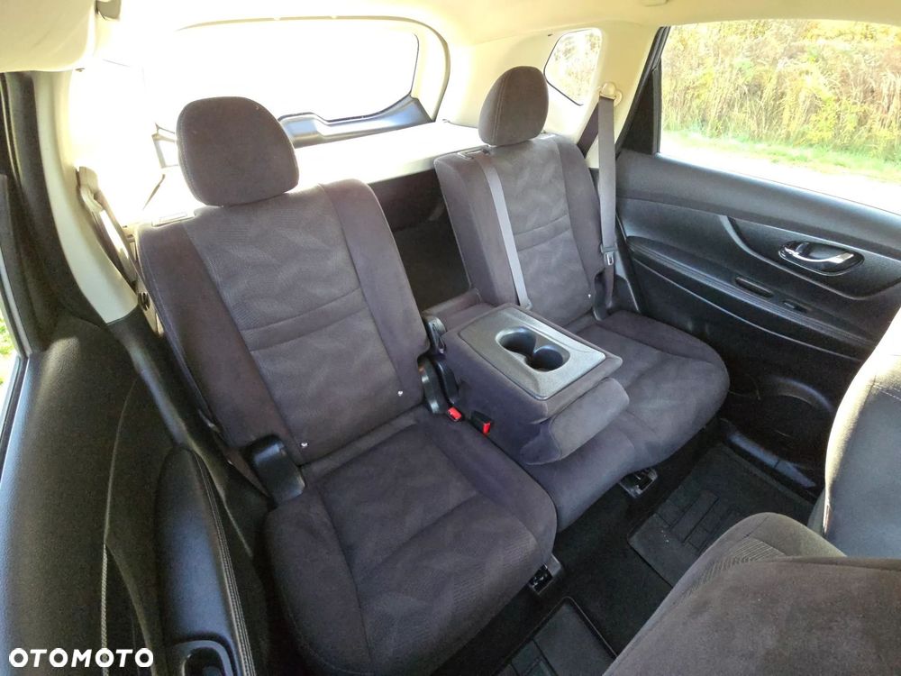 Nissan X-Trail 2.0 dCi ALL-MODE 4x4i Acenta - 8