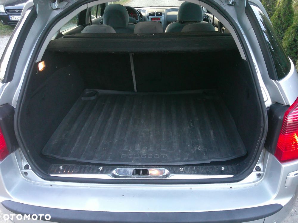 Peugeot 407 - 16
