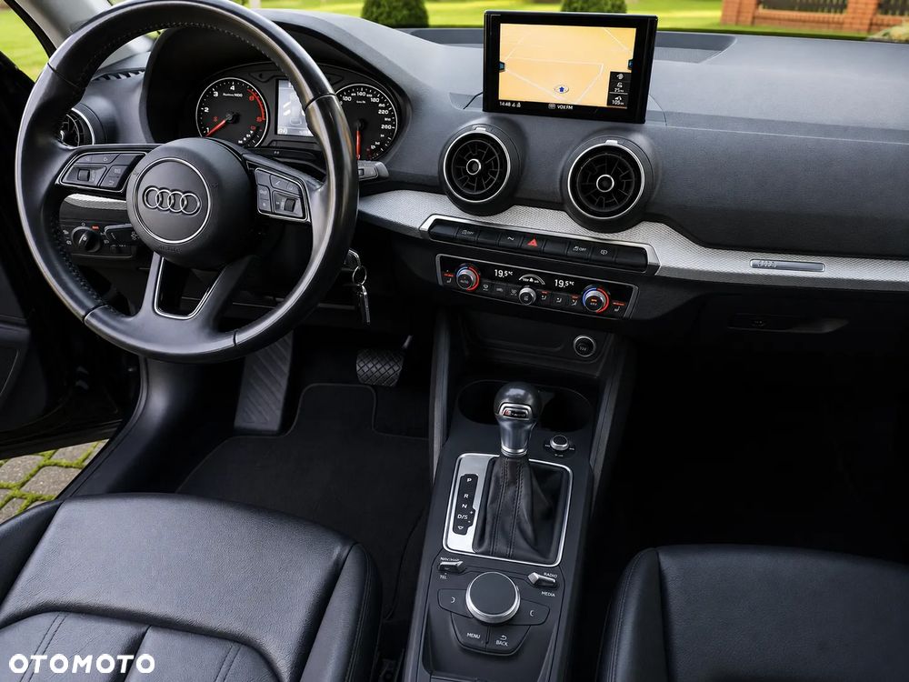 Audi Q2 35 TDI S tronic sport - 21