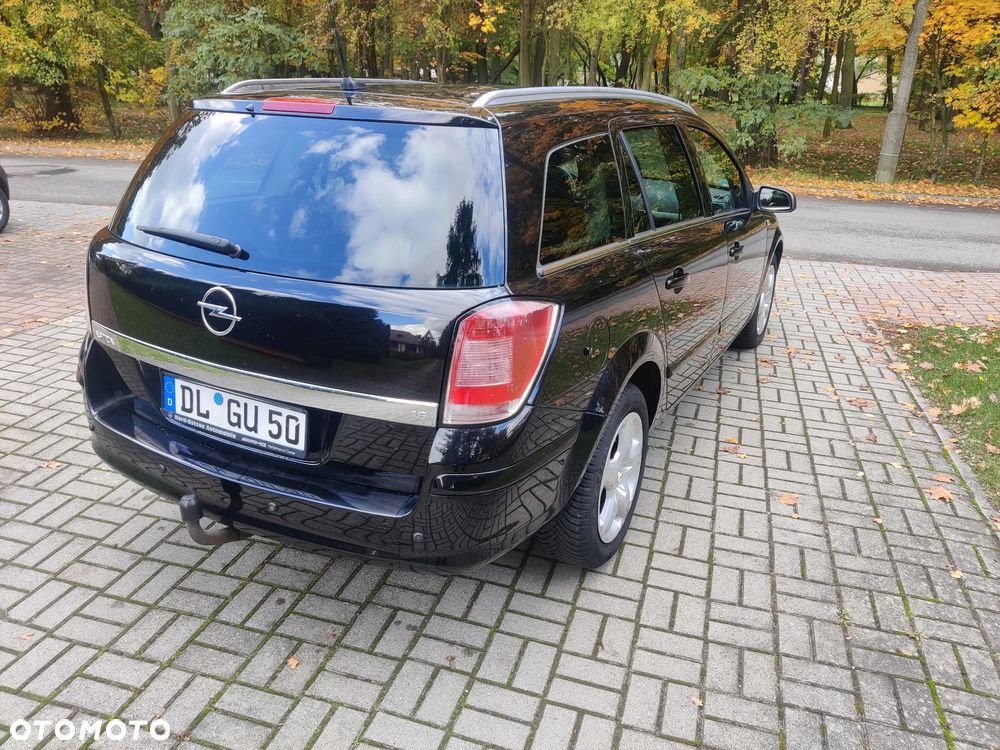 Opel Astra 1.6 Caravan Catch me - 5