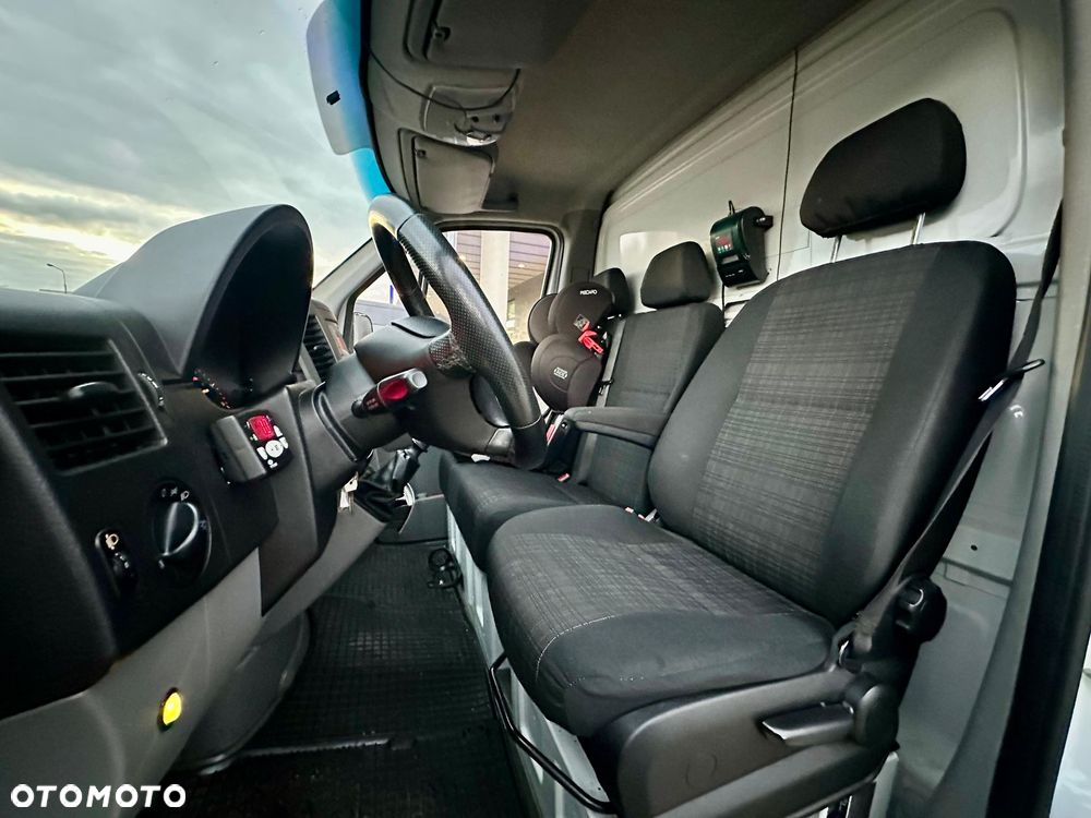 Mercedes-Benz SPRINTER - 9