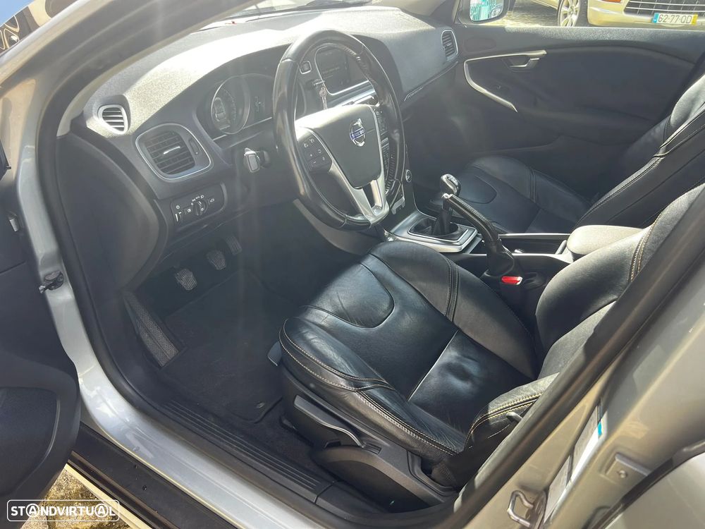 Volvo V40 1.6 D2 R-Design Momentum - 13