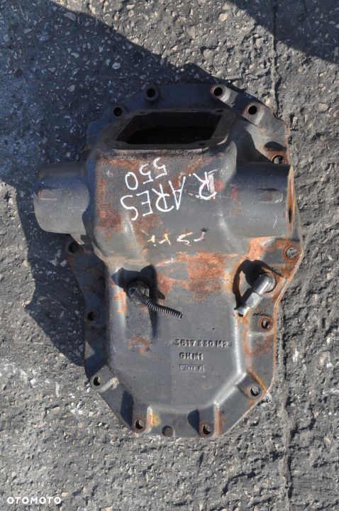 OBUDOWA PODNOŚNIKA PLECAK RENAULT ARES 550 3617330M2 - 1