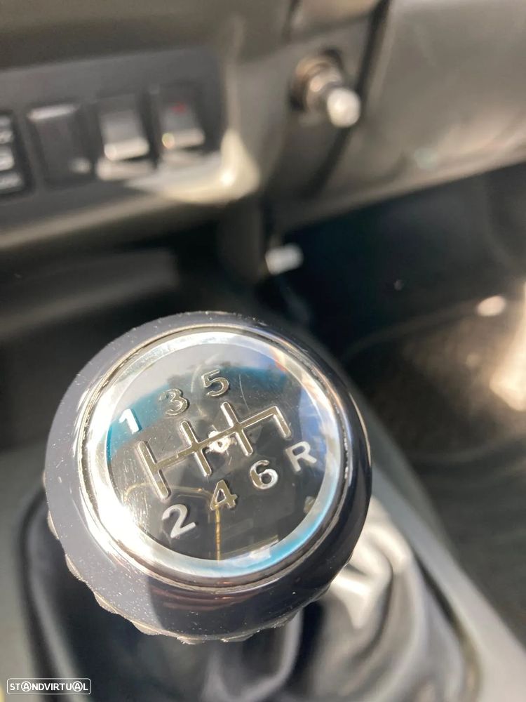 Nissan Navara 2.5 dCi CD LE Sport Edition - 13