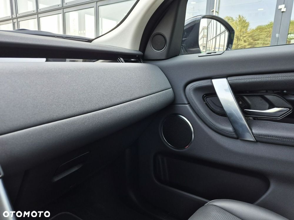 Land Rover Discovery Sport D200 - 38